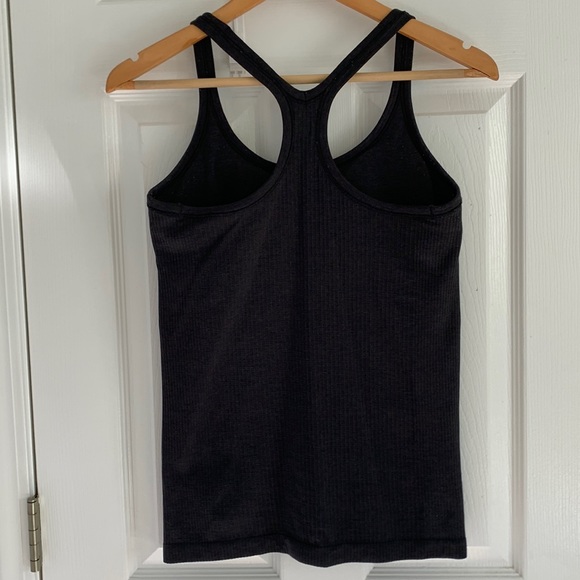 Lululemon Ebb to Street Tank Top - Size 8 - Picture 3 of 7